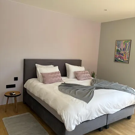 46 فندق مبيت وإفطار 3*