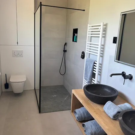 46 3* تورْ دو فورْ